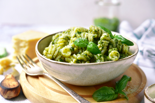 Salada de Macarrão ao Pesto