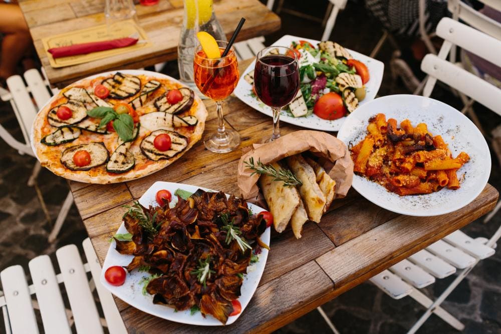 10 pratos italianos icônicos para incluir no roteiro da viagem para a Itália